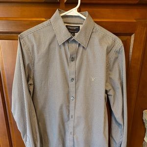 American eagle button up
